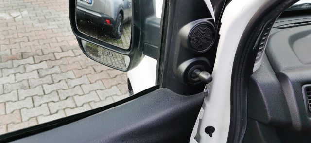 OPEL Combo usata 22
