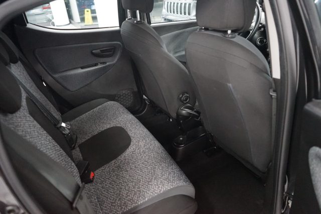 LANCIA Ypsilon usata 28