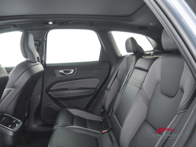 VOLVO XC60 usata 9
