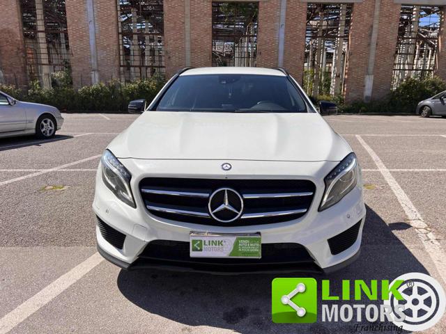 MERCEDES-BENZ GLA 200 usata, con Airbag