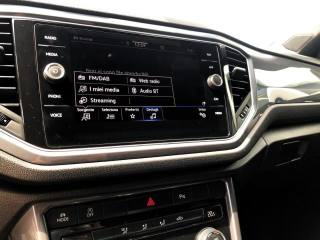 VOLKSWAGEN T-Roc usata, con Volante multifunzione