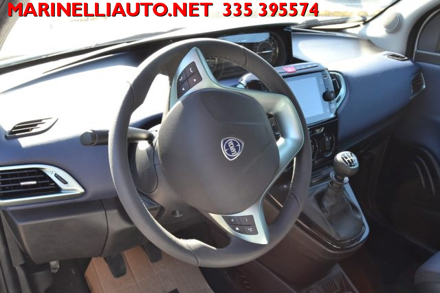 LANCIA Ypsilon usata, con Controllo trazione