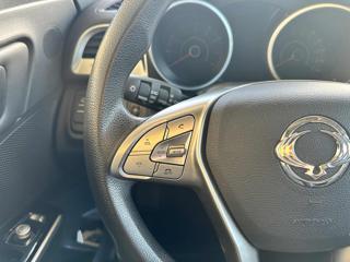 SSANGYONG Tivoli usata, con Airbag testa