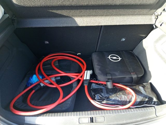 OPEL Corsa-e usata, con Autoradio digitale