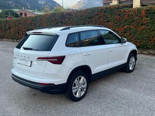 SKODA Karoq usata, con Boardcomputer