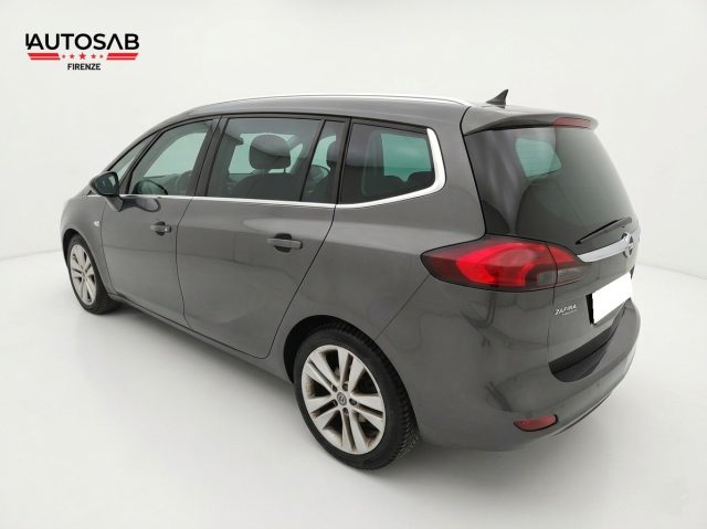OPEL Zafira Tourer usata, con Autoradio