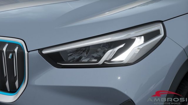 BMW iX1 usata 5