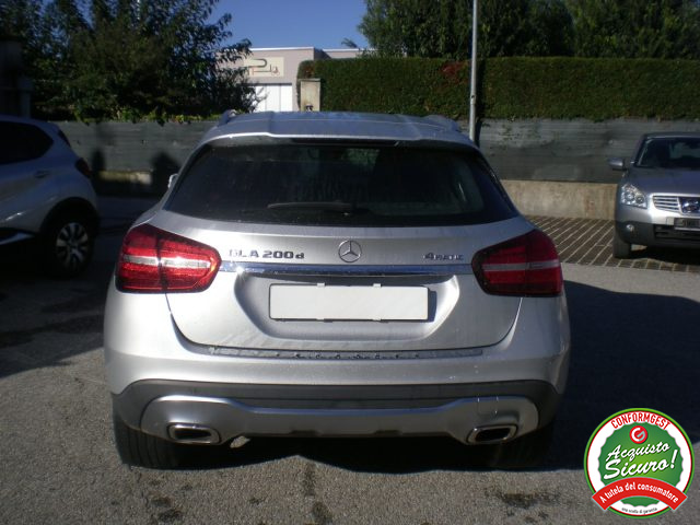 MERCEDES-BENZ GLA 200 usata, con Cruise Control