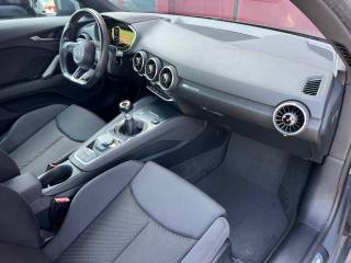 AUDI TT usata, con Autoradio