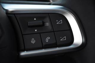 JEEP Avenger usata, con Portellone posteriore elettrico