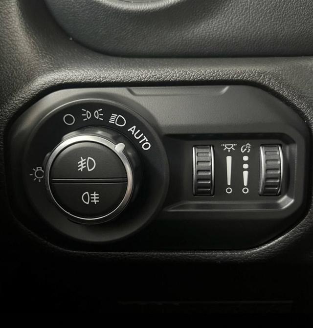JEEP Wrangler usata, con Luci diurne LED