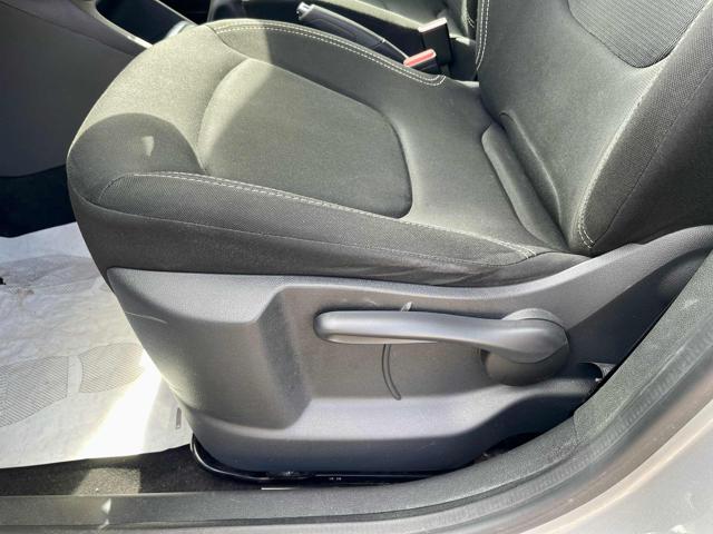RENAULT Captur usata, con Volante multifunzione