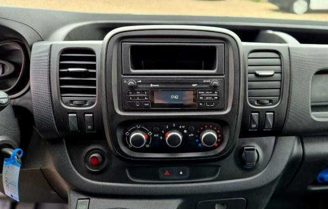 RENAULT Trafic usata 19
