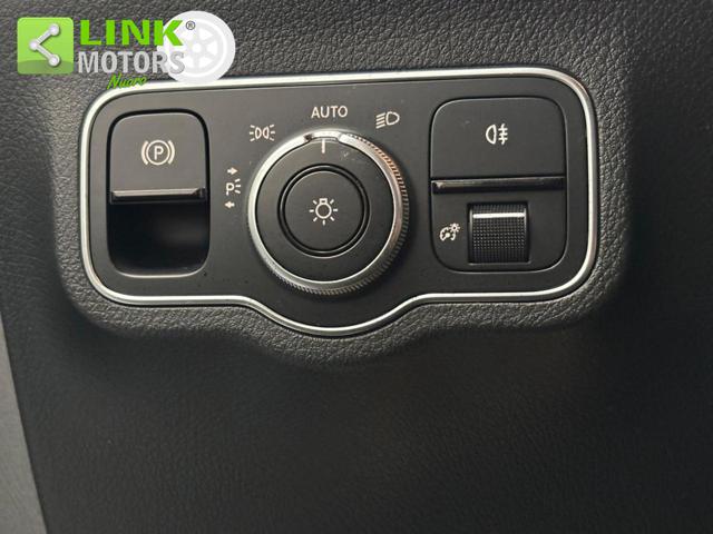 MERCEDES-BENZ B 180 usata, con Sistema di navigazione