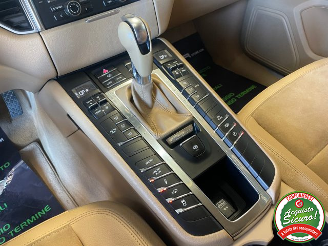 PORSCHE Macan usata, con Interni in pelle