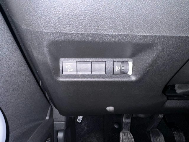 JEEP Avenger usata 31
