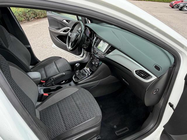 OPEL Astra usata, con Servosterzo