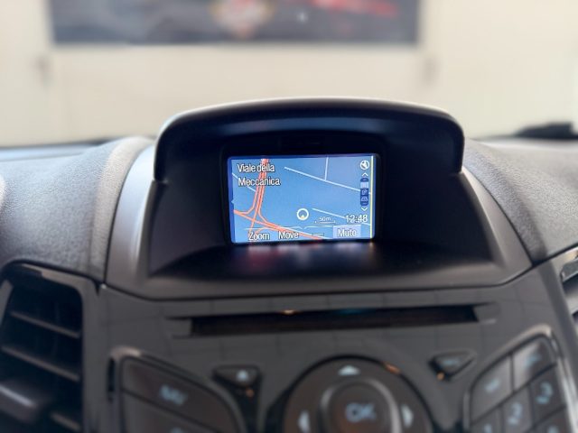 FORD Fiesta usata, con USB