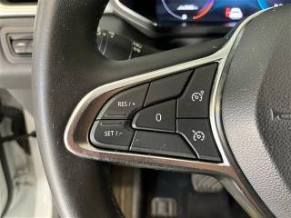 RENAULT Captur usata, con Hill holder