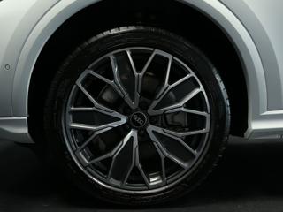 AUDI Q5 usata, con Autoradio