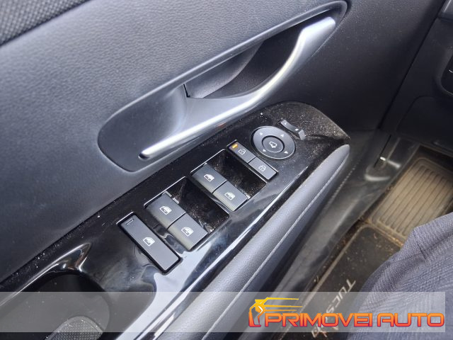 HYUNDAI Tucson usata, con Controllo elettronico della corsia