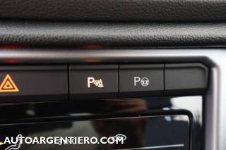 VOLKSWAGEN T-Roc usata, con Volante in pelle