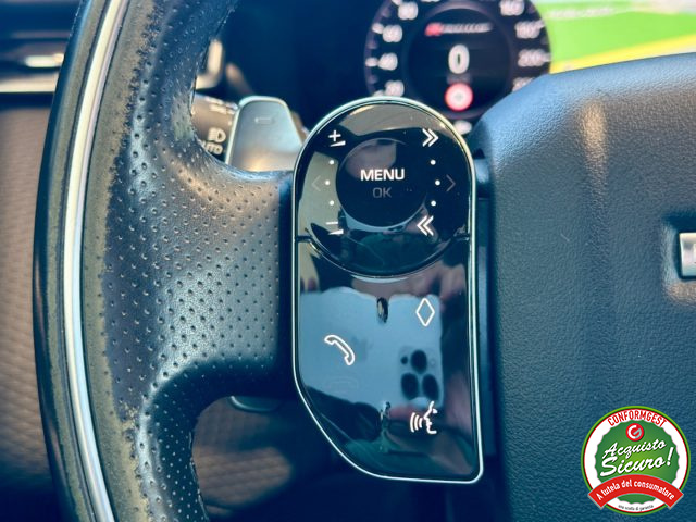 LAND ROVER Range Rover Velar usata, con Touch screen