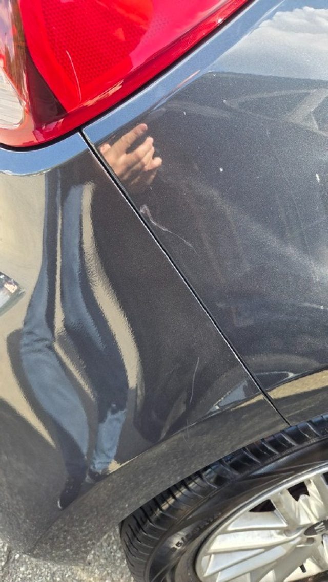 KIA Rio usata, con Airbag testa