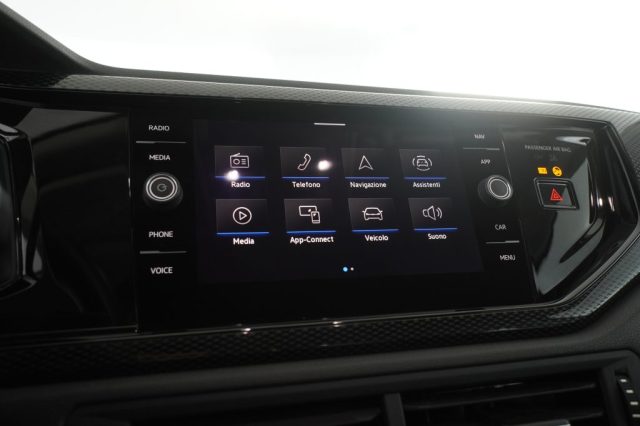 VOLKSWAGEN Taigo usata 10