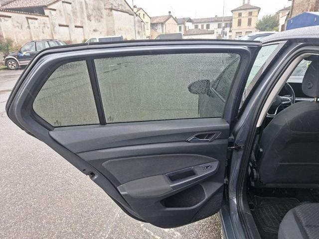 VOLKSWAGEN Golf usata, con Sensore di luce