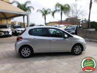 PEUGEOT 208 usata, con Cerchi in lega