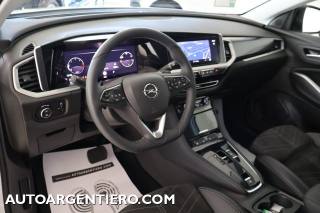 OPEL Grandland usata, con Autoradio