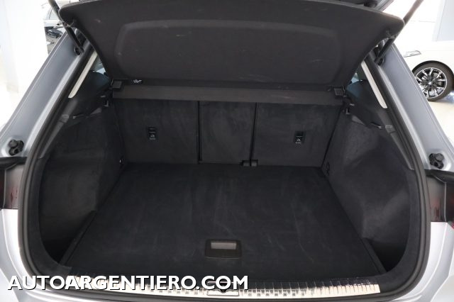 AUDI Q3 usata, con Climatizzatore automatico, 2 zone