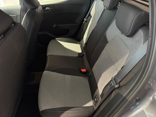 RENAULT Clio usata, con Controllo trazione