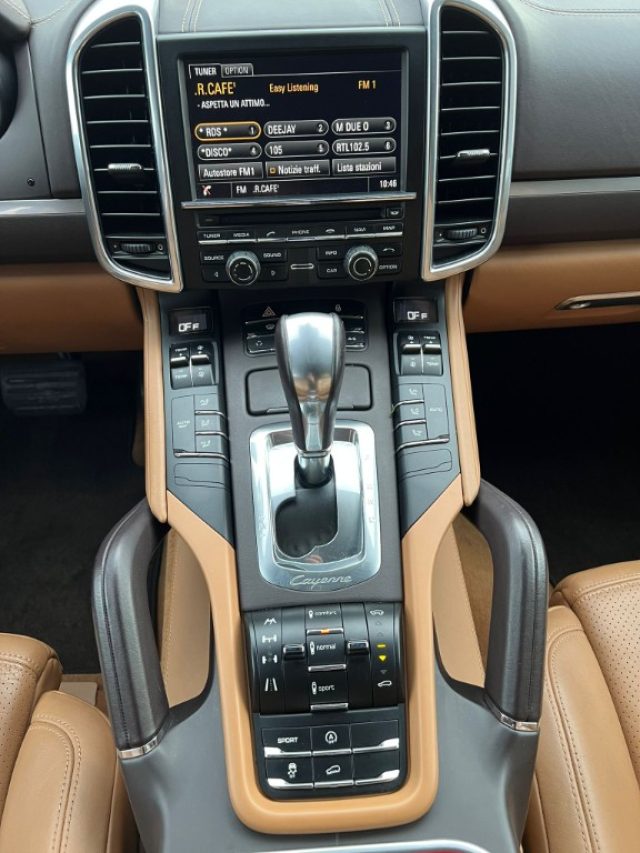 PORSCHE Cayenne usata, con Cruise Control