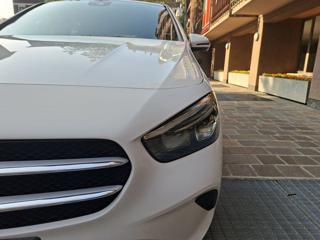 MERCEDES-BENZ B 180 usata, con Sedili sportivi