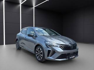 RENAULT Clio usata, con Boardcomputer