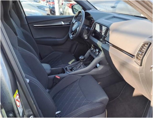 SKODA Karoq usata, con Autoradio