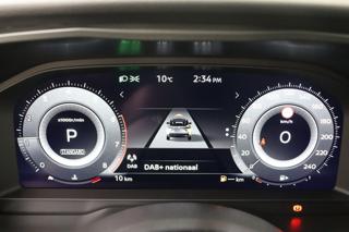 NISSAN Qashqai usata, con Boardcomputer