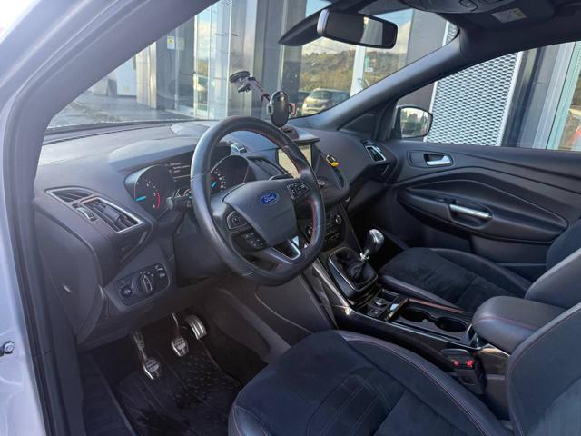 FORD Kuga usata, con Boardcomputer