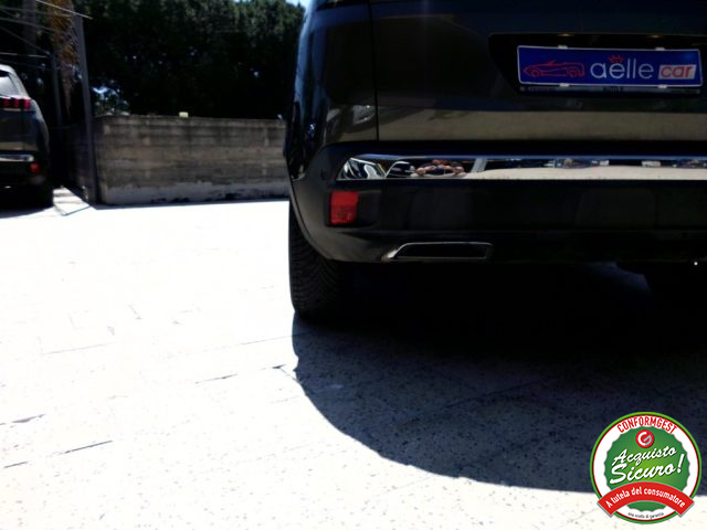 PEUGEOT 3008 usata, con Frenata d