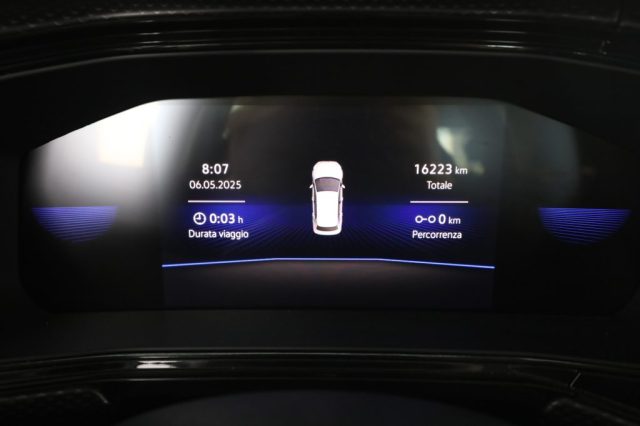 VOLKSWAGEN T-Cross usata 14