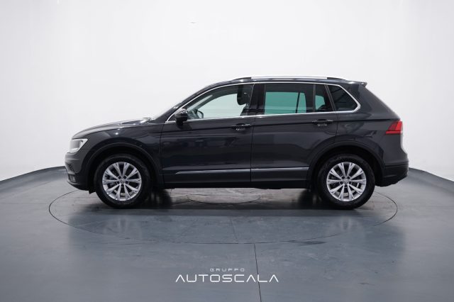 VOLKSWAGEN Tiguan usata, con Airbag laterali