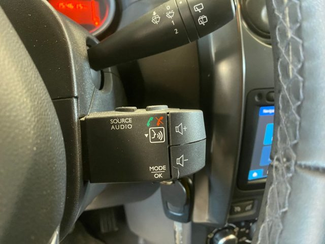 DACIA Duster usata, con Volante in pelle
