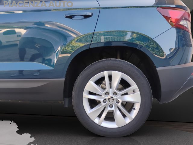 SKODA Karoq usata, con Sedile posteriore sdoppiato
