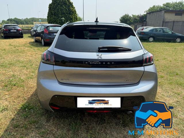 PEUGEOT 208 usata, con Autoradio