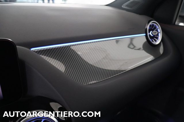 MERCEDES-BENZ GLA 180 usata, con Filtro antiparticolato