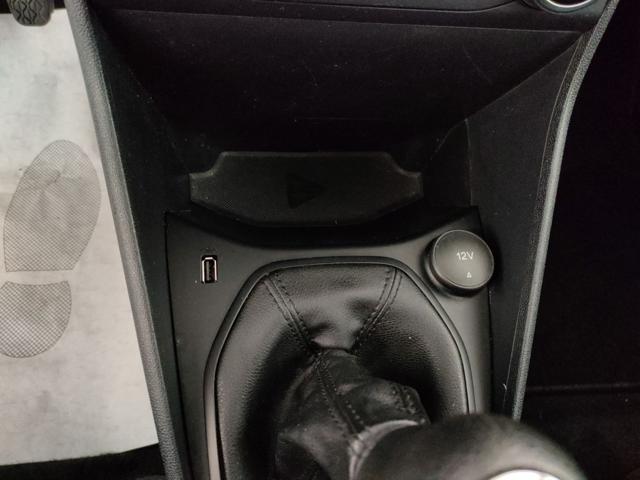 FORD Fiesta usata, con USB