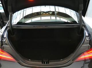 MERCEDES-BENZ CLA 180 usata, con Chiusura centralizzata