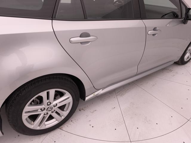 TOYOTA Corolla usata, con Monitoraggio pressione pneumatici